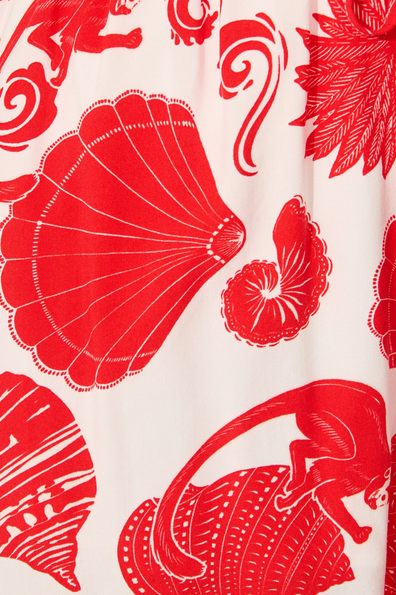 Vayda Short in Off White with Red Shell Print - Image 7