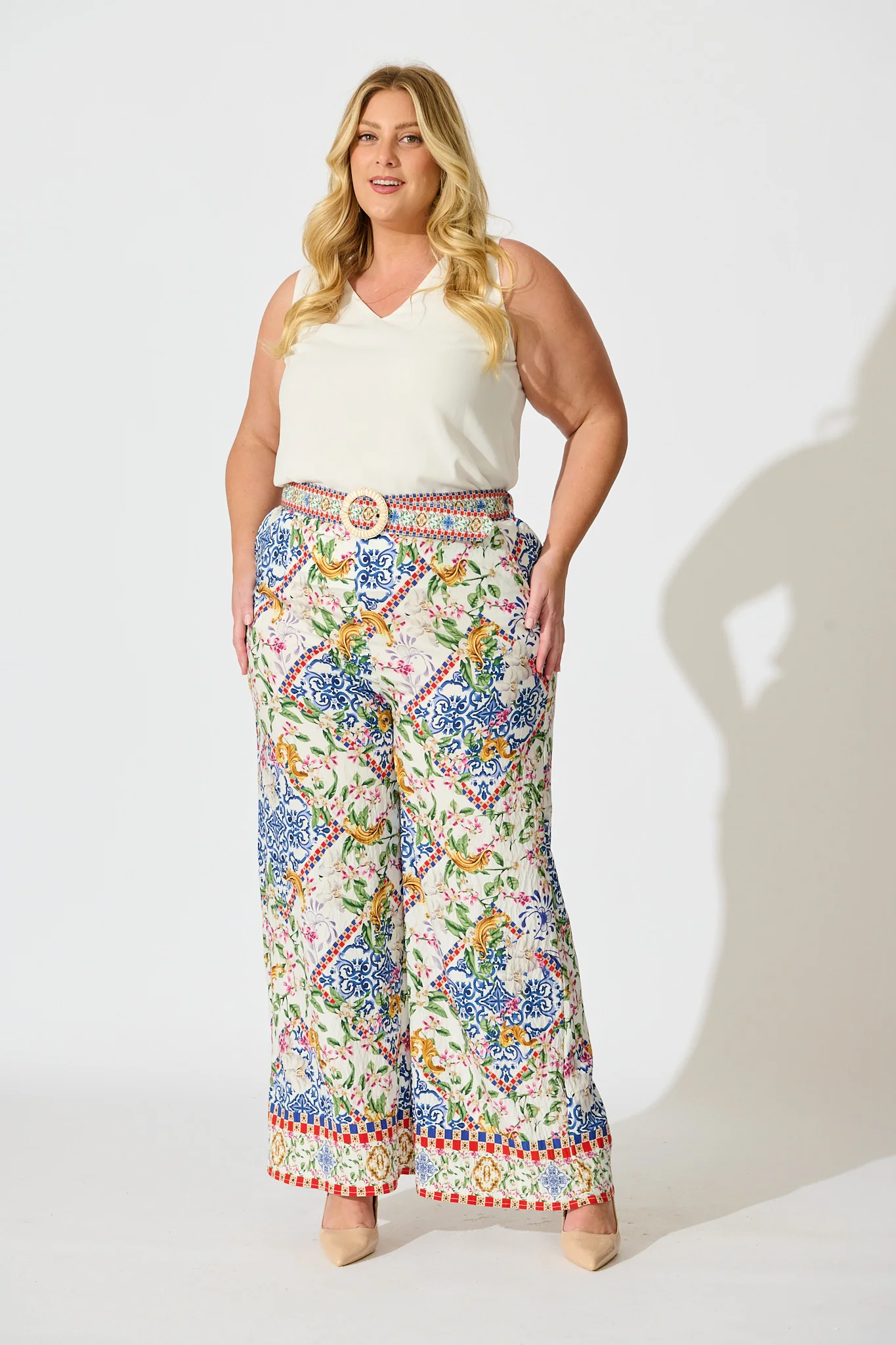 Villa Botanica Pant in White with Multi Print - Image 6