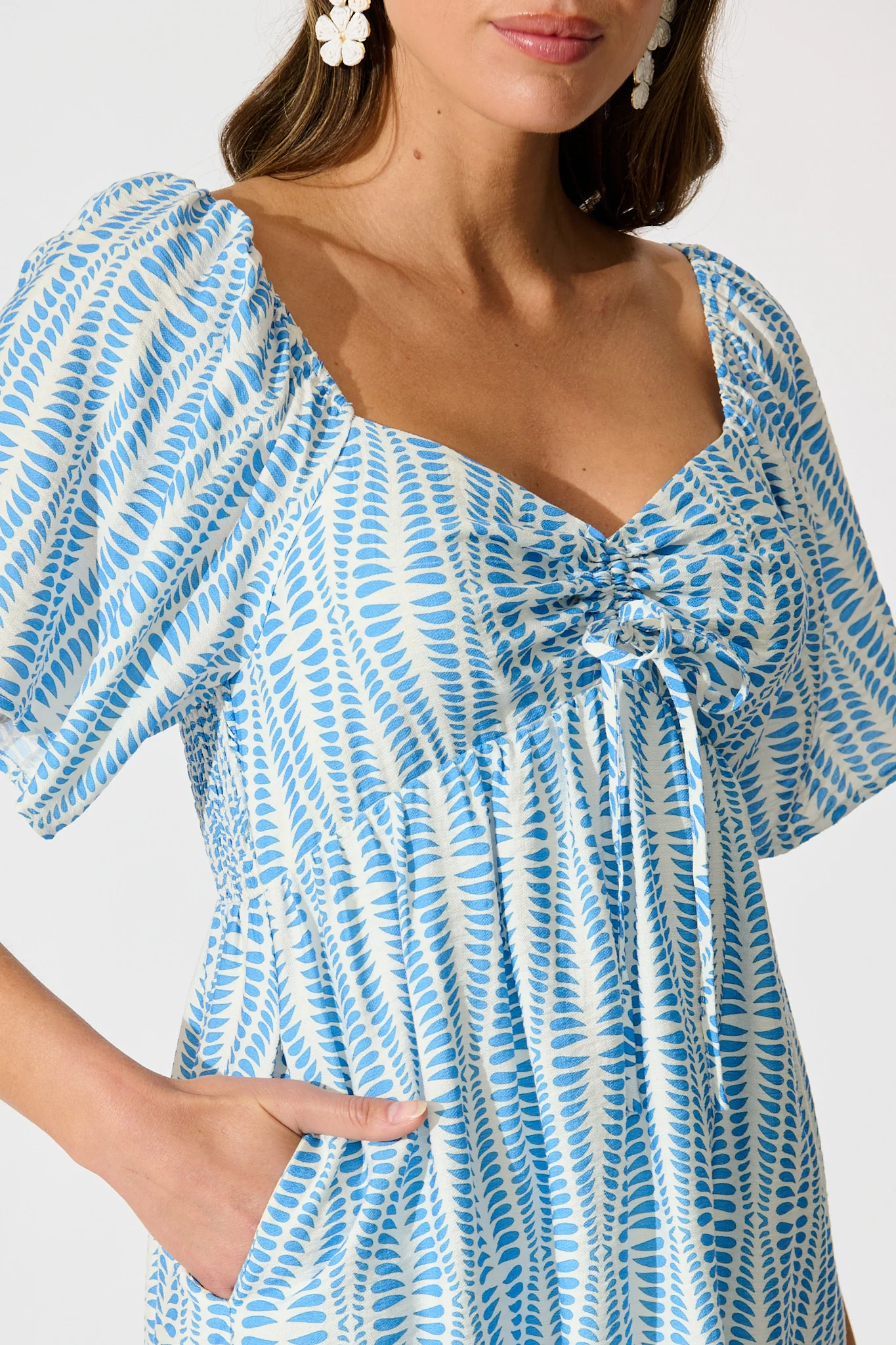 Wilda Dress in Blue and White Print - Image 5