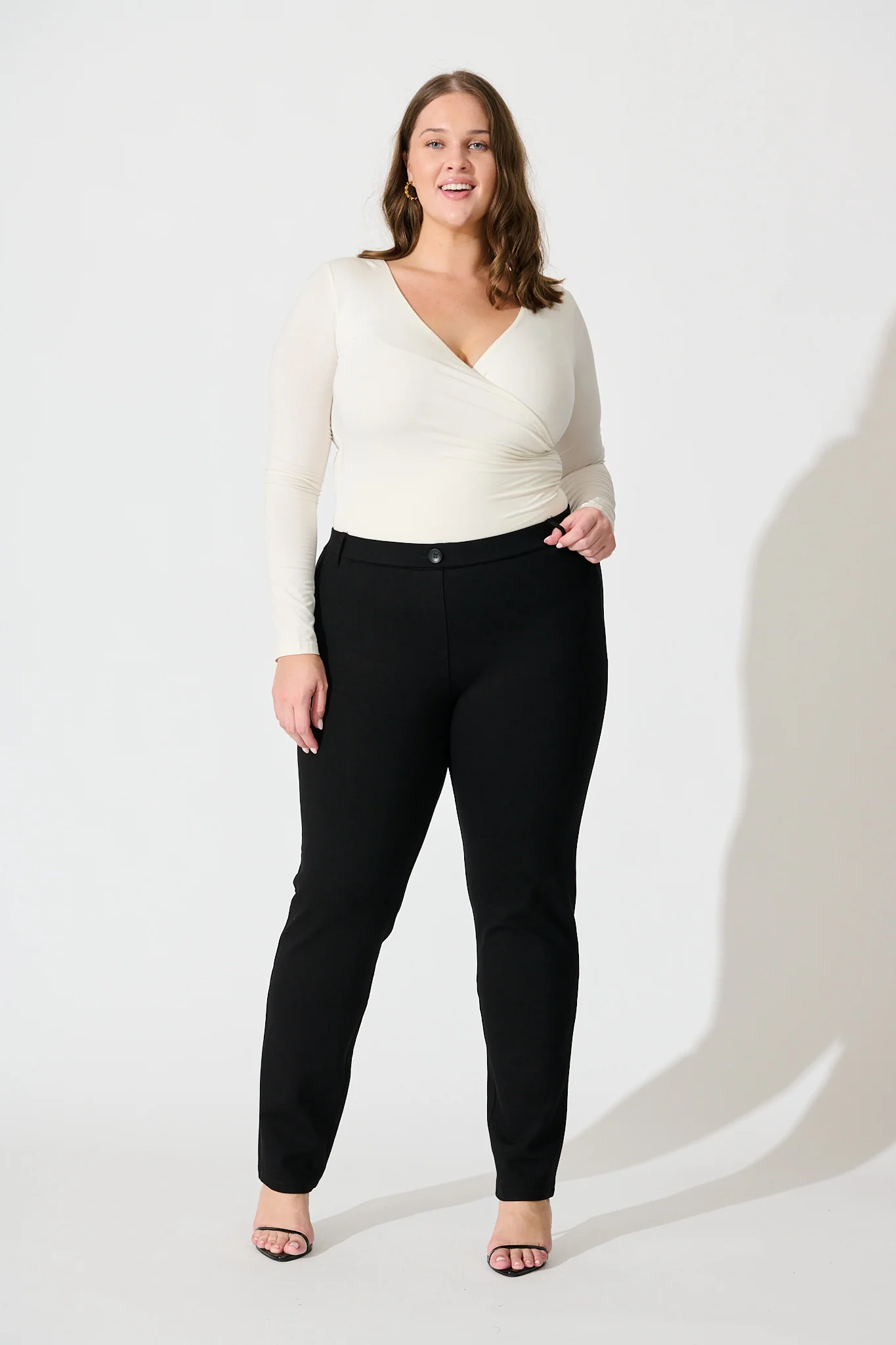 Workflow Skinny Pants in Black - Image 6